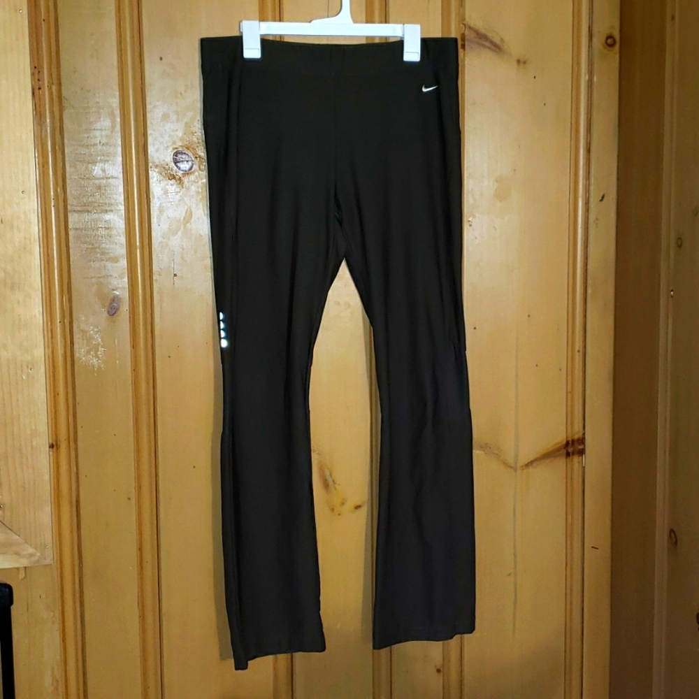 Nike yoga pants L